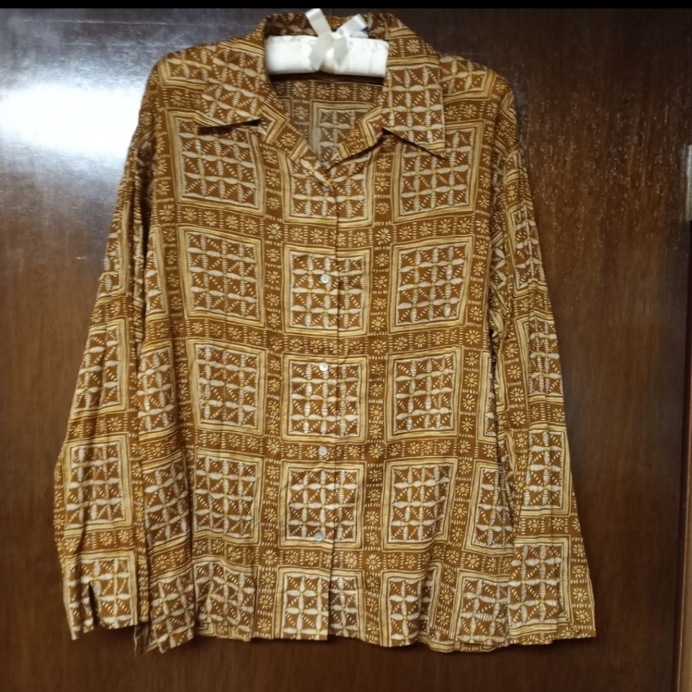 Vtg GAP Button Up Blouse
